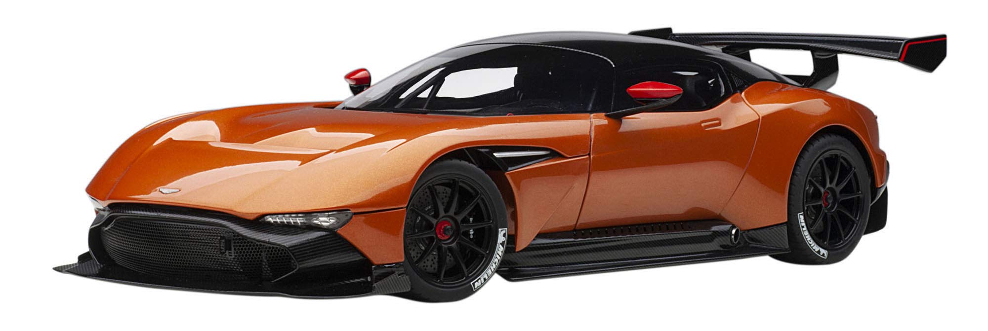 Autoart 1/18 Aston Martin Vulcan Orange