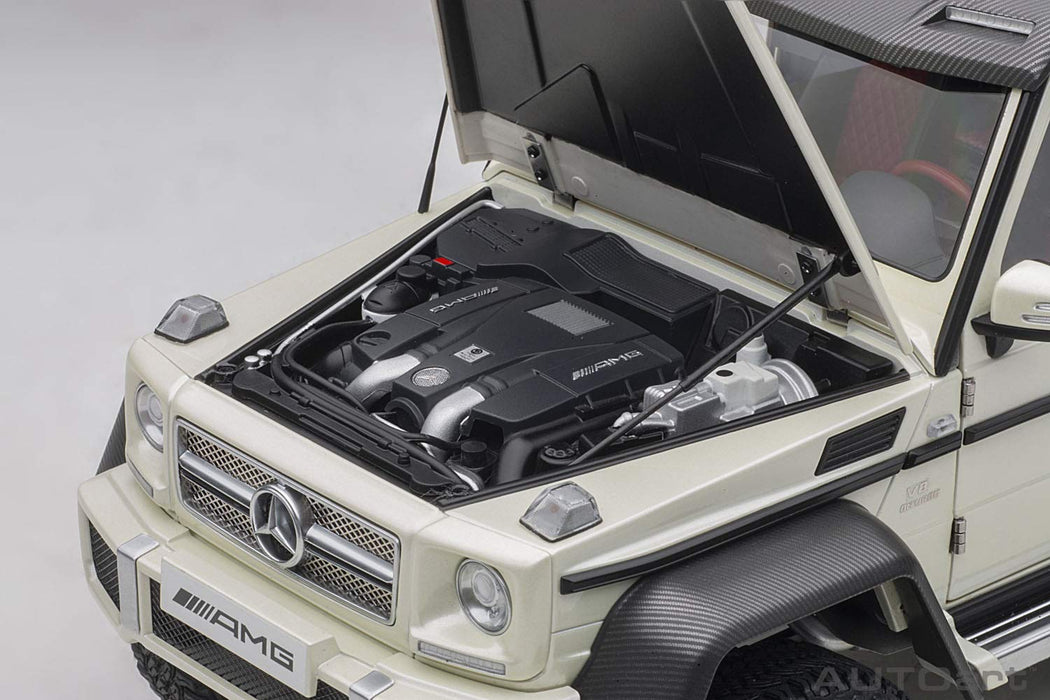 Autoart 1/18 梅赛德斯 - 奔驰 G63 AMG 6X6 珍珠白 76307