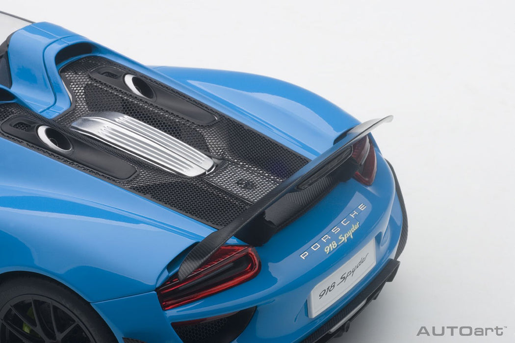 Autoart 1/18 Porsche 918 Spyder Beissach Light Blue