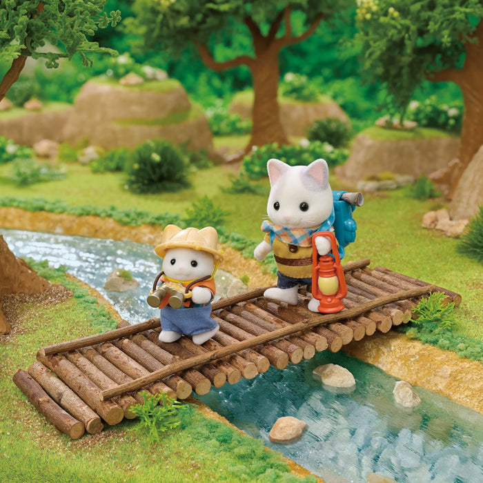 Epoch Sylvanian Families 拿铁猫兄弟姐妹娃娃屋套装儿童玩具适合 3 岁以上