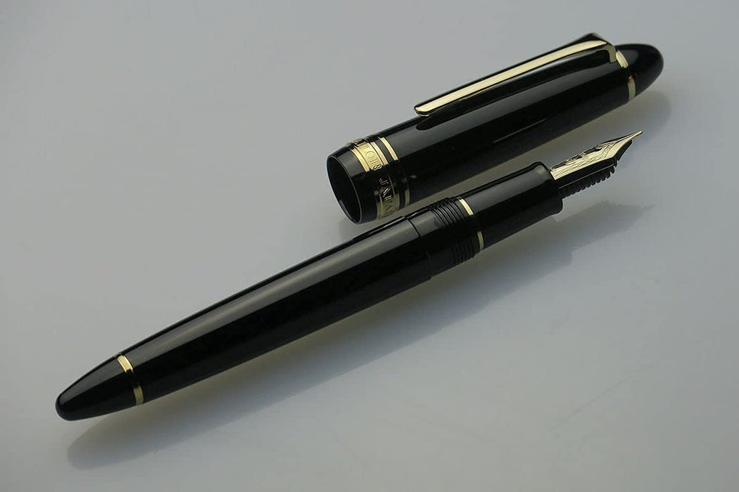 Sailor Fountain Pen Profit Casual Black Bold with Gold Trim 11-0570-620