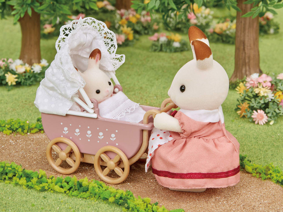 Epoch Sylvanian Families 婴儿车套装 St Mark 认证娃娃屋玩具适合 3 岁以上儿童