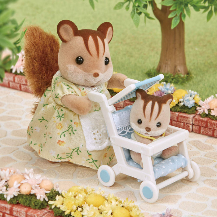 Epoch Sylvanian Families 嬰兒車玩具 3 歲以上娃娃屋家具汽車 - 206