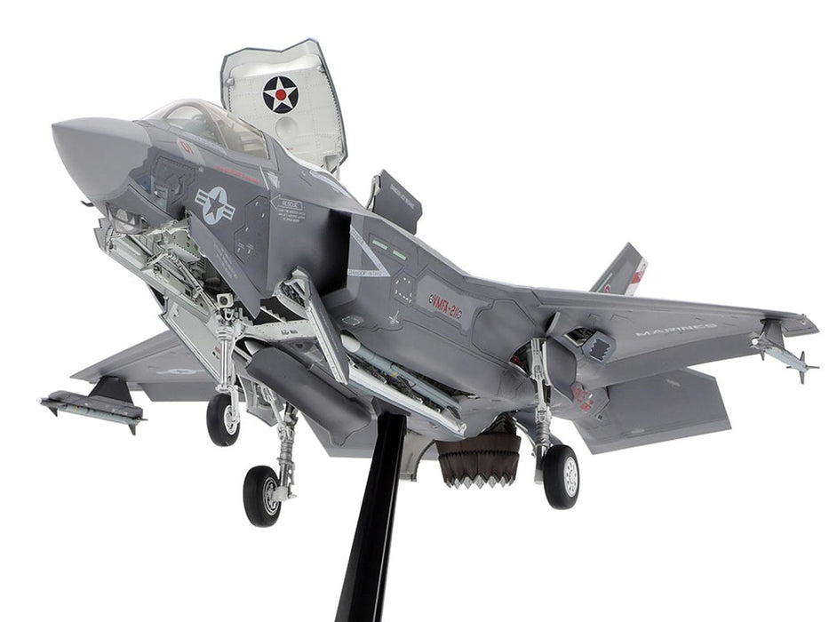 Tamiya 61125 1/48 F-35B Lightning II Model