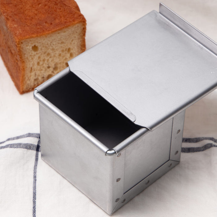 Endo Shoji Wsy1803 Japanese Bread Mold with Lid - 7.5cm, Aluminum, Silver