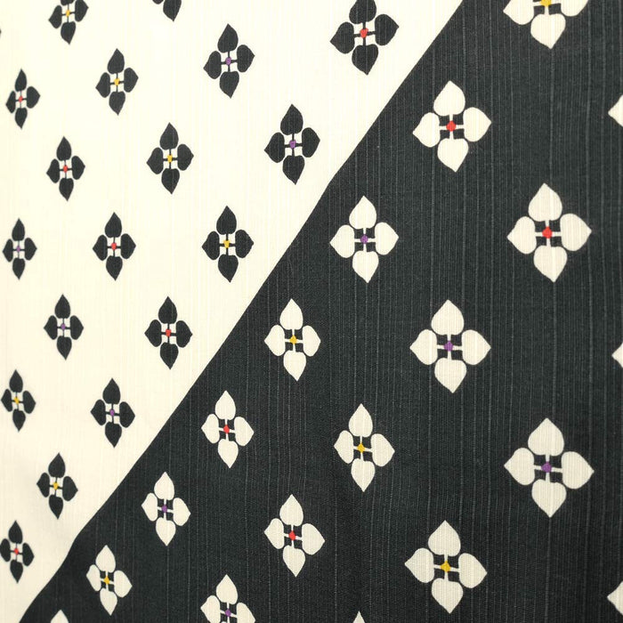 Hama Pattern 90Cm Japanese 4-Leaf Komon Black Cloth