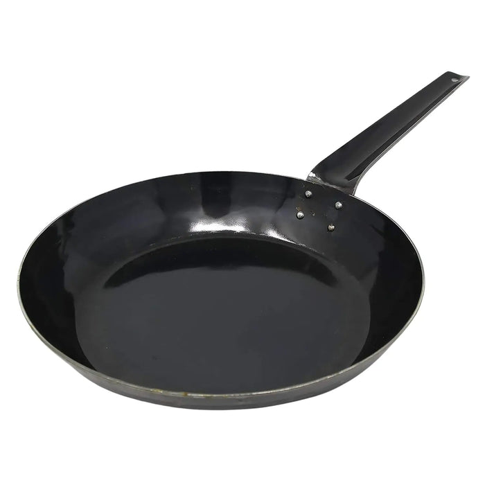 Yamada 22cm Hammered Iron Frying Pan (2.3mm Thickness) - Durable and Stylish